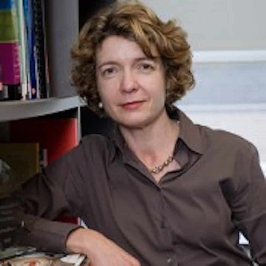 Dr Yvette Blount