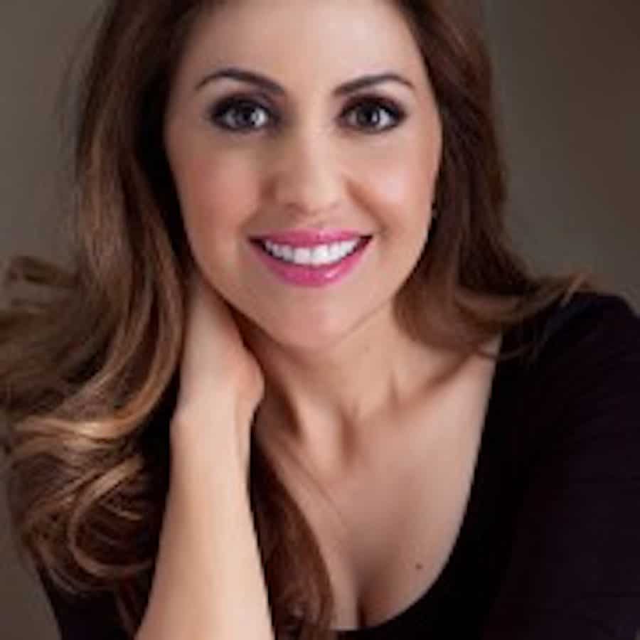 Bahar Etminan